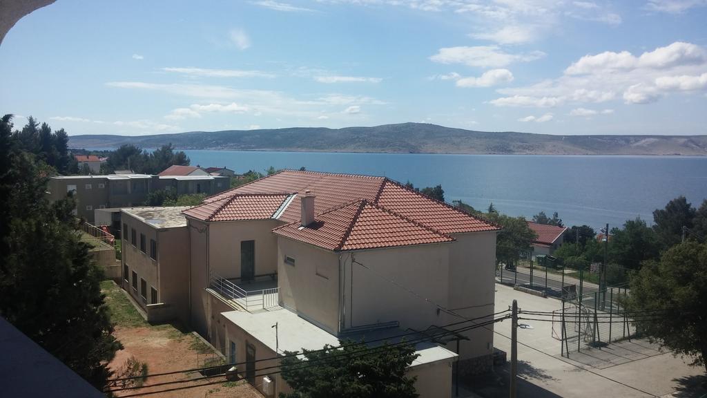 Apartment Busljeta Starigrad Paklenica Exterior photo