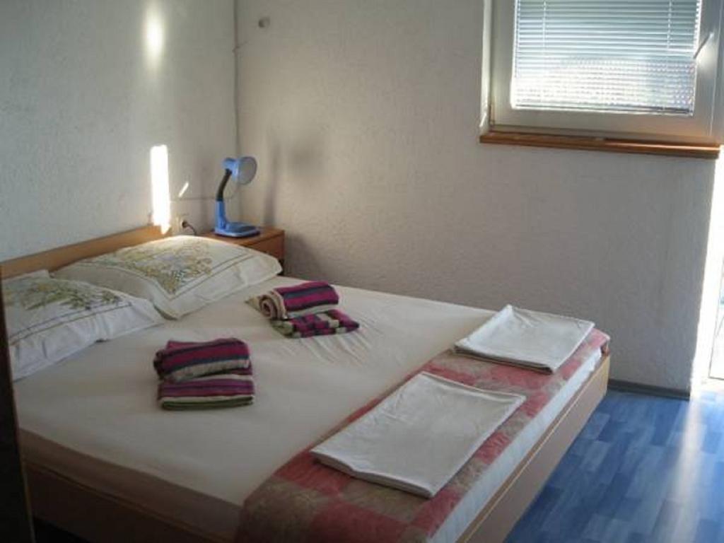 Apartment Busljeta Starigrad Paklenica Exterior photo